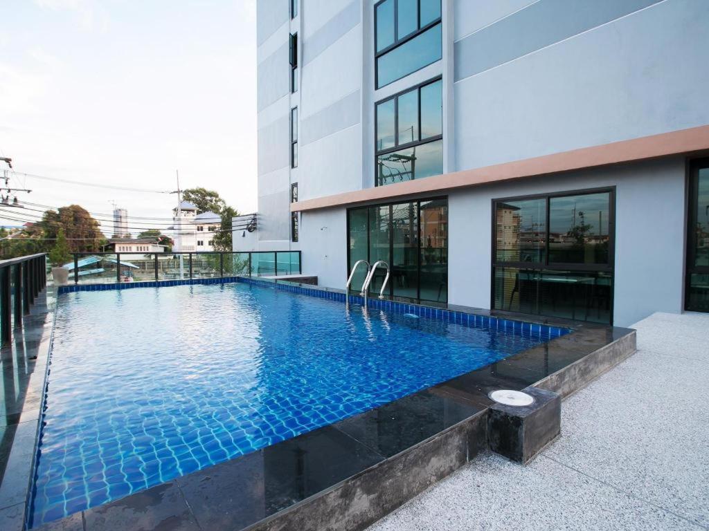 B2 Hotel South Pattaya Luaran gambar